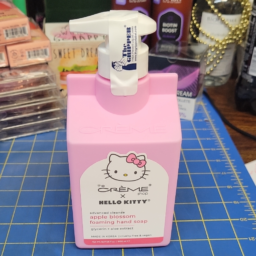 The Crème Shop Hello Kitty Advanced Cleanse Apple Blossom Foaming Hand Soap New